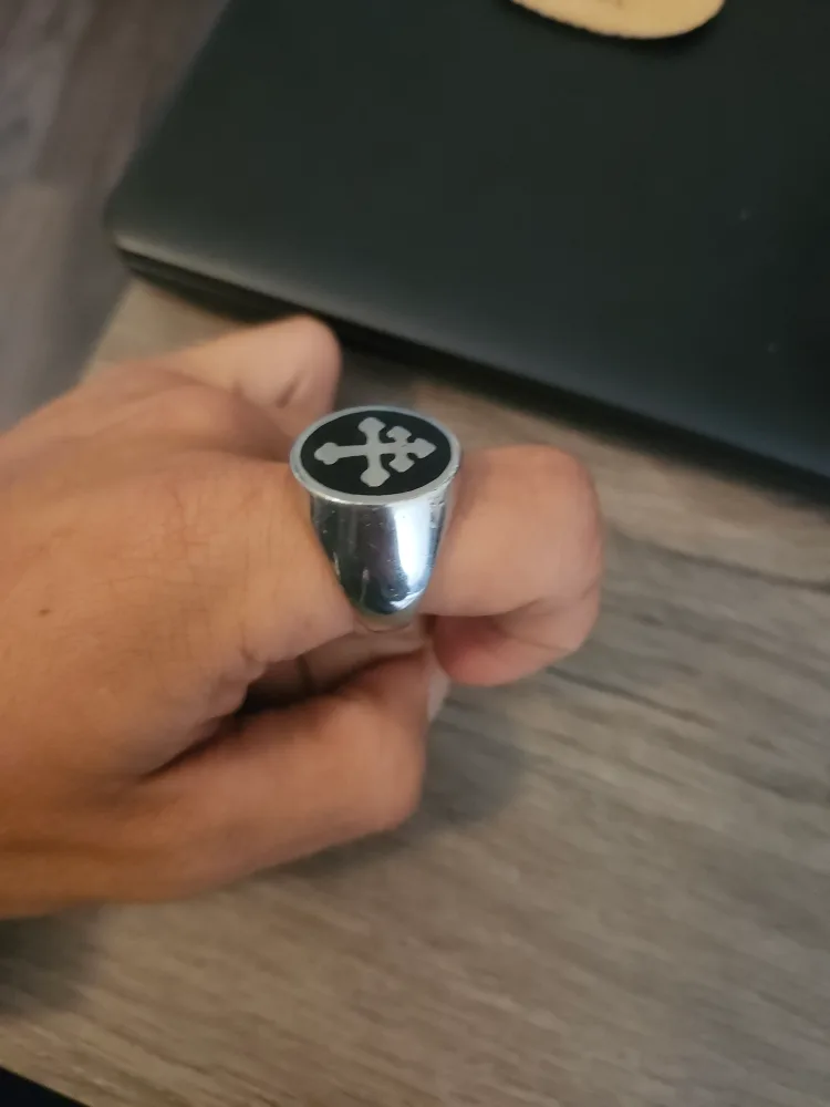 Silver Ring with Cross Design image indicator(2)