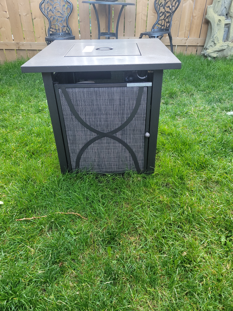 Square 40,000 BTU Black Fire Table