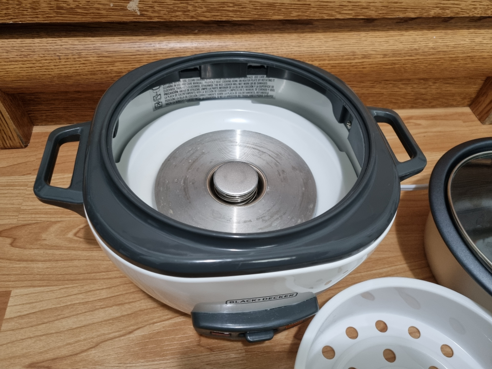 Black and Decker Rice Cooker and Steamer - photo 2