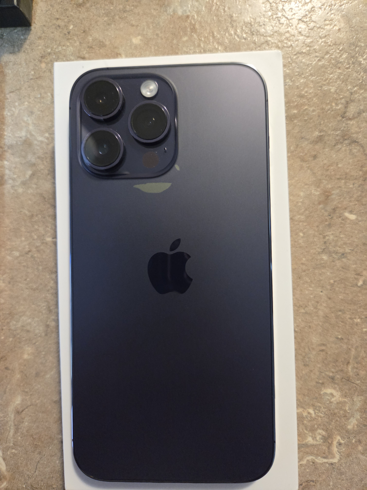 256GB iPhone 14 Pro Max Deep Purple + Accessories