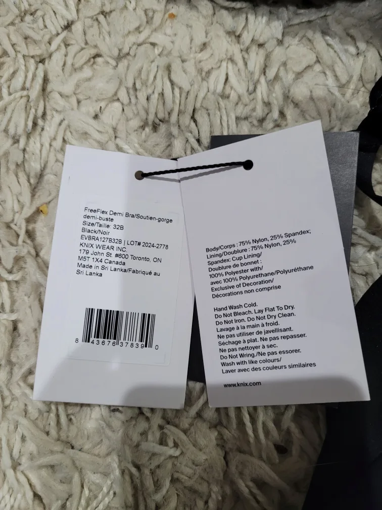 Knick's FreeFlex Demi Bra - Size 32B image indicator(4)