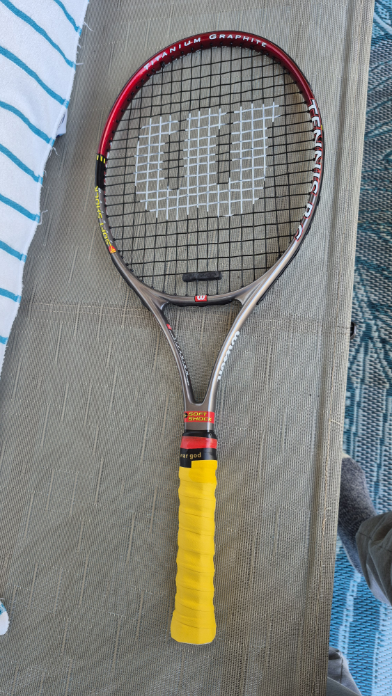 Wilson Titanium 3 Tennis Racket - photo 4