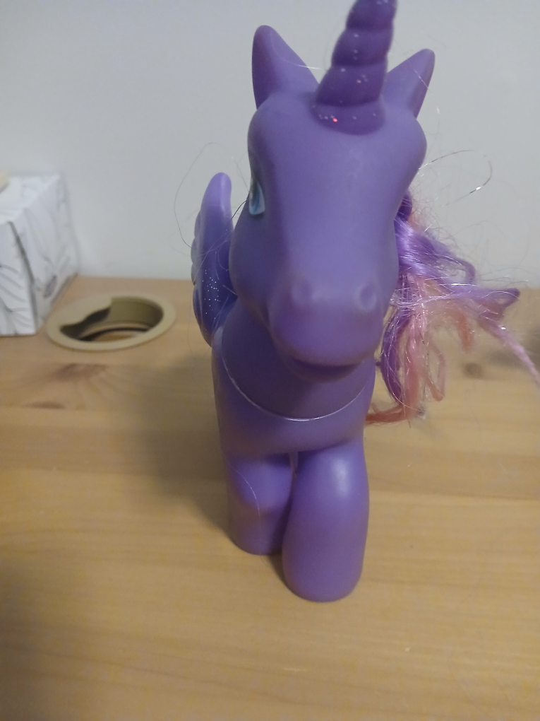 3 Plastic Toy Unicorns #freecycle - photo 3