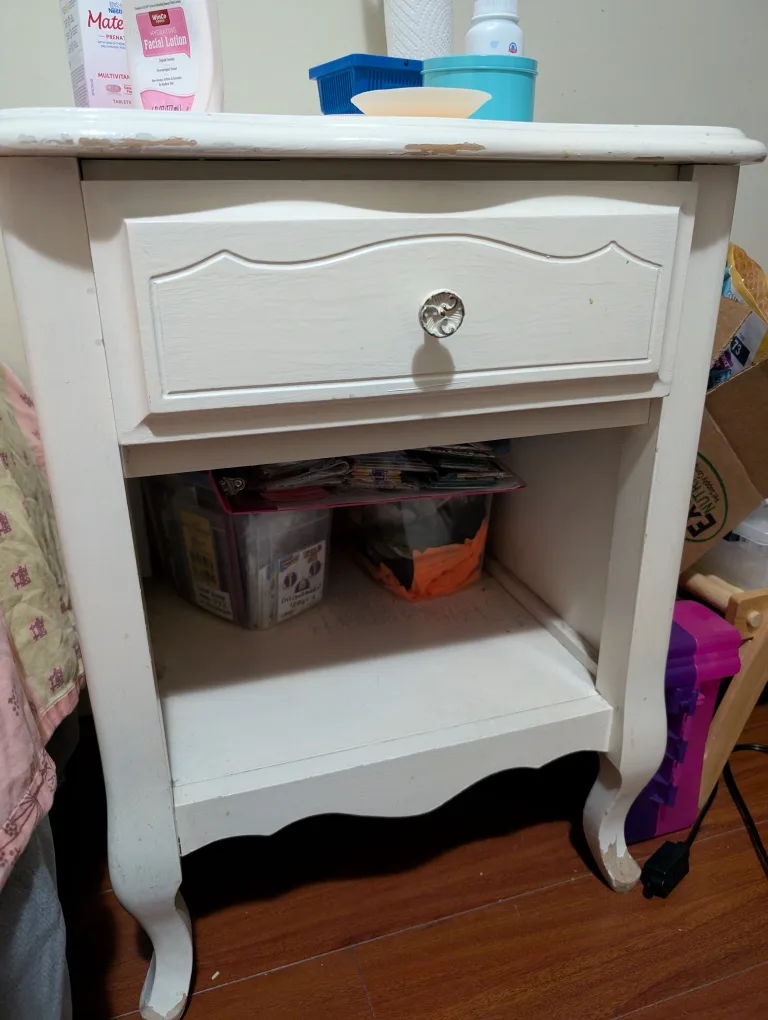 White Wooden Nightstand with Drawer thumbnail