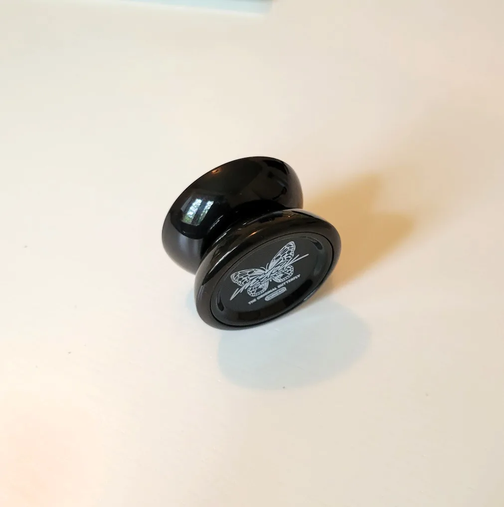 New Livestock x Duncan Original Butterfly Yo-Yo - Black image indicator(3)