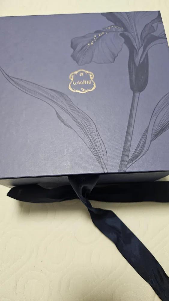 Laline Violet Amber Gift Set thumbnail