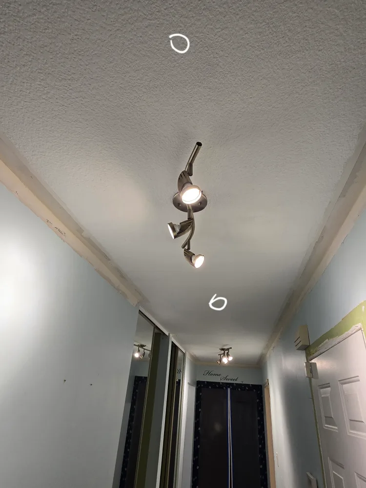 Track Lighting Fixture thumbnail