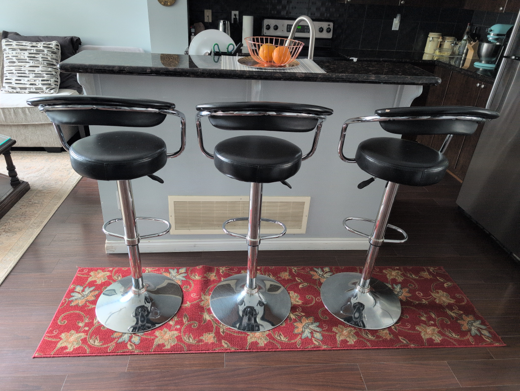 Set of 3 Black Bar Stools