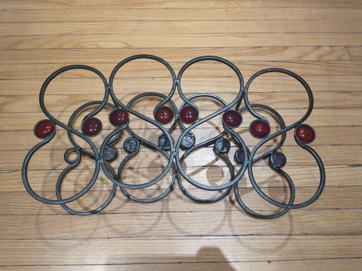 Unique black metal wine bottle rack image indicator(2)