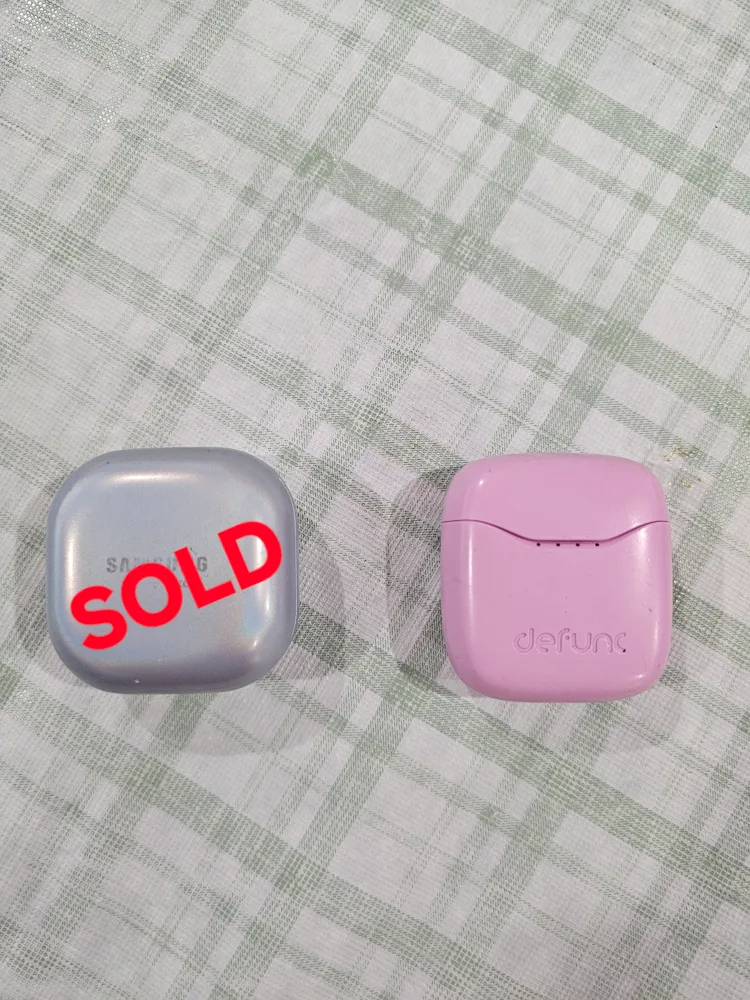 Defunc Earbuds - Pink thumbnail