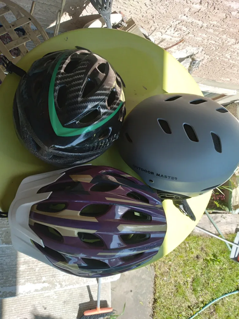 Three Helmets thumbnail