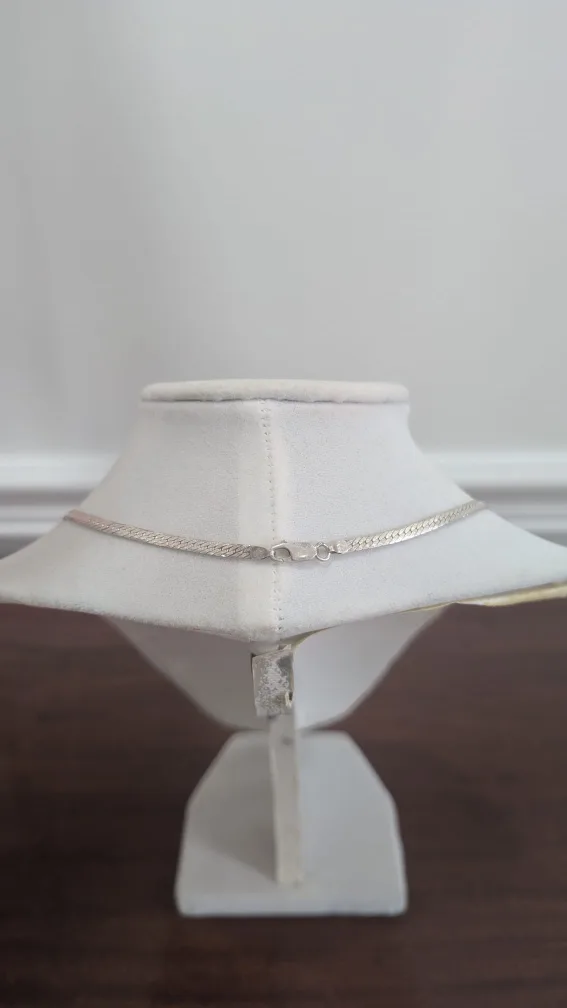 Sterling Silver Herringbone Chain Necklace 18" - jewelry image indicator(3)