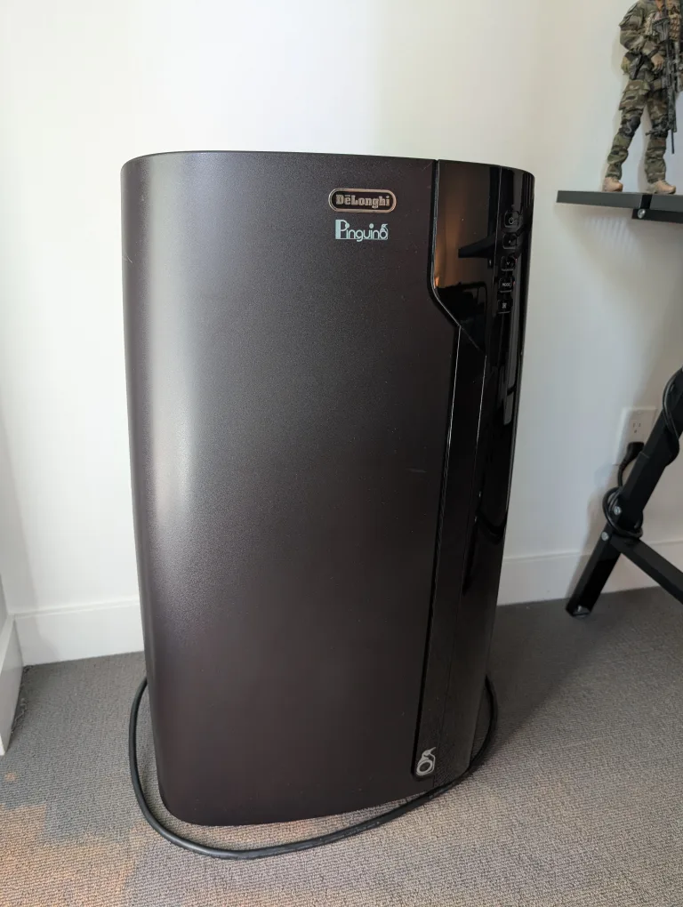 DeLonghi Pinguino Air Conditioner 3-in-1 12000BTU thumbnail