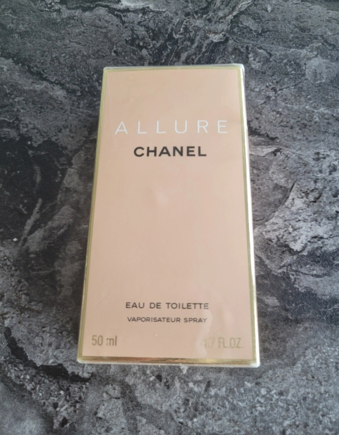 Chanel Allure Eau de Toilette 50ml - New in Box!