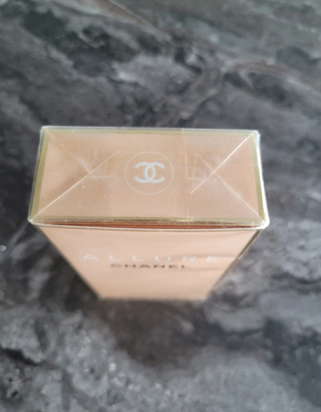 Chanel Allure Eau de Toilette 50ml - New in Box! - photo 3