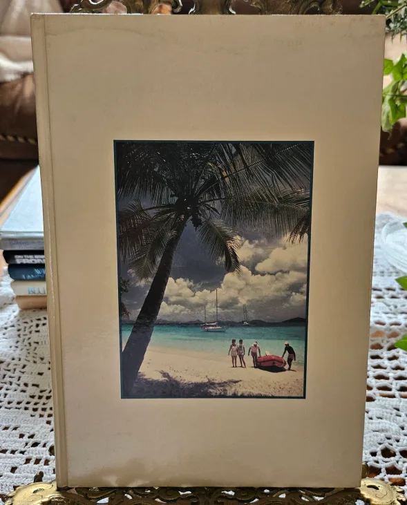 America's Great Hideaways Vintage Book 📖 thumbnail