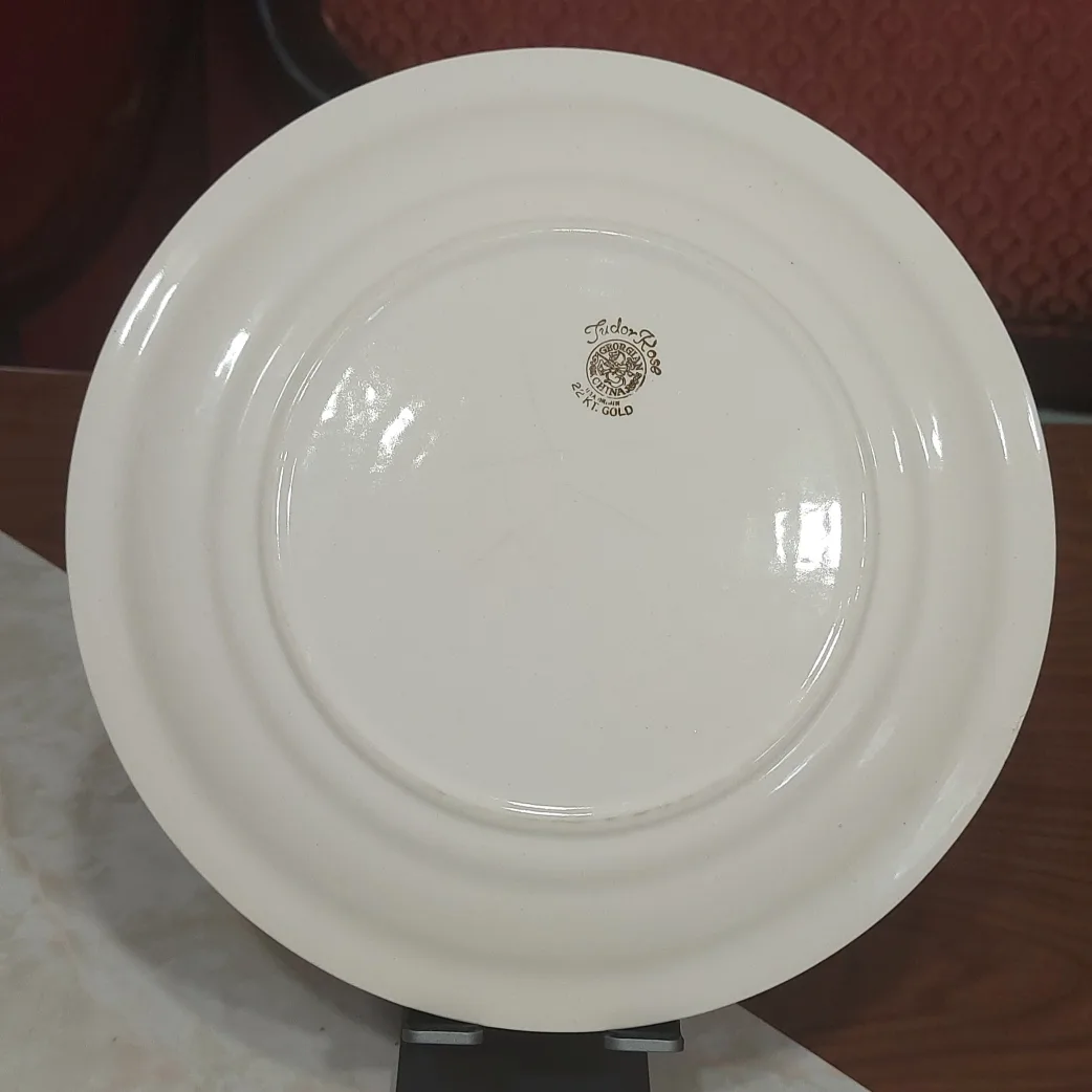 trade or $3! 🛍 rose pattern plates image indicator(6)