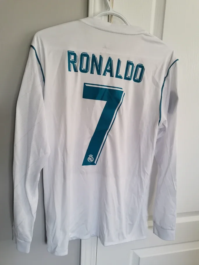 Real Madrid No.7 RONALDO Jersey image indicator(2)