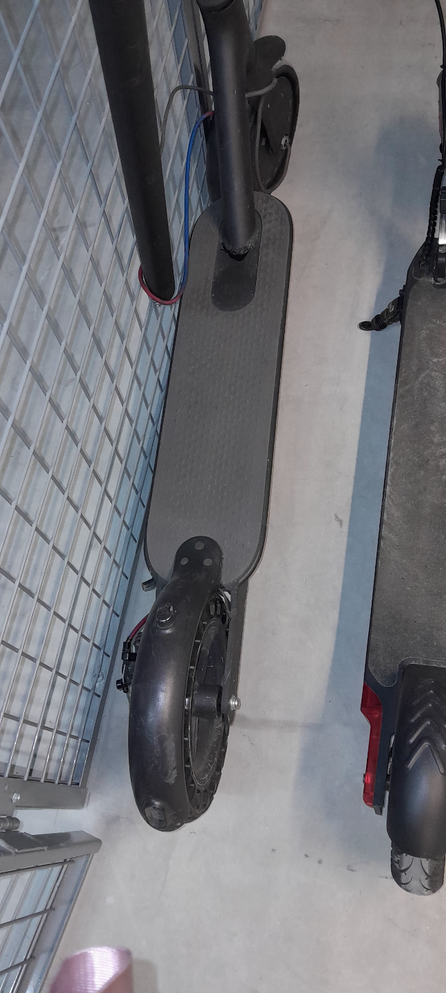 Xiaomi Mi Electric Scooter - Damaged - photo 2