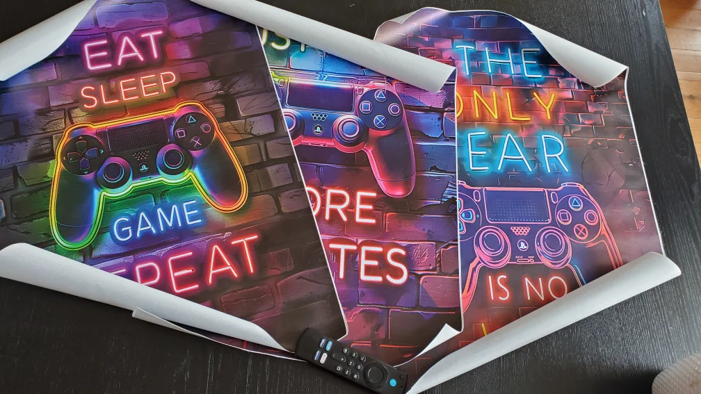 Gaming Wall Art Canvas Posters- Set of 3 image indicator(2)