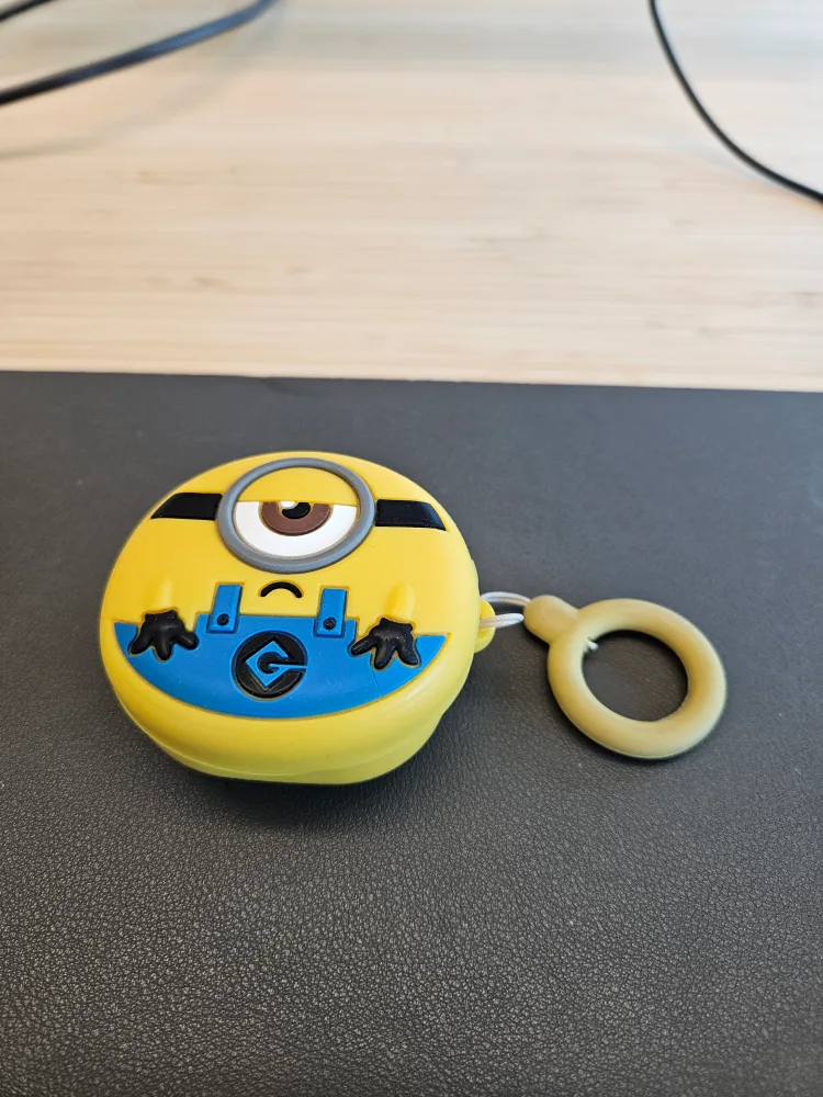 Minion AirPods Case thumbnail