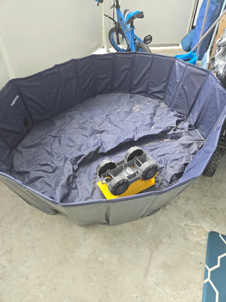 Foldable Dog Swimming Pool Pet Bath Collapsible image indicator(2)