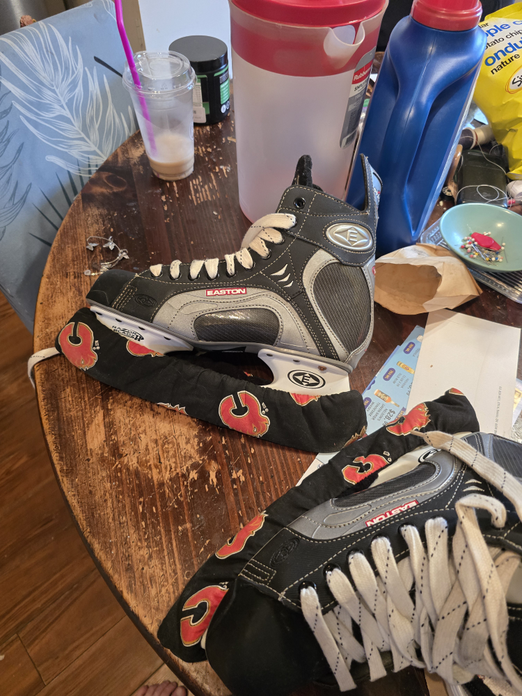 Easton Hockey Skates, Size 9