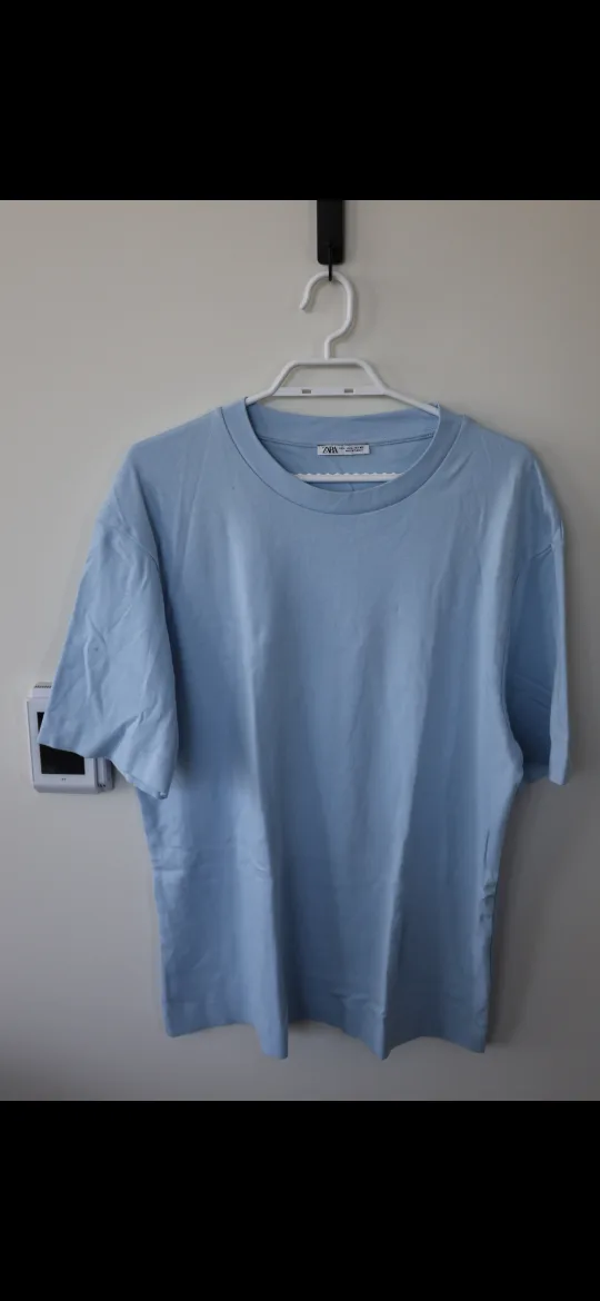 ZARA Short Sleeve T-Shirt thumbnail