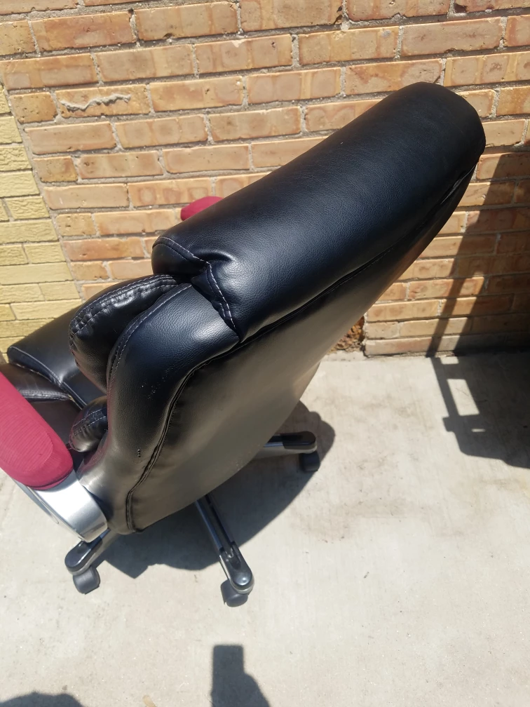 Executive Style Black Office Chair with Red Armrests - photo 3