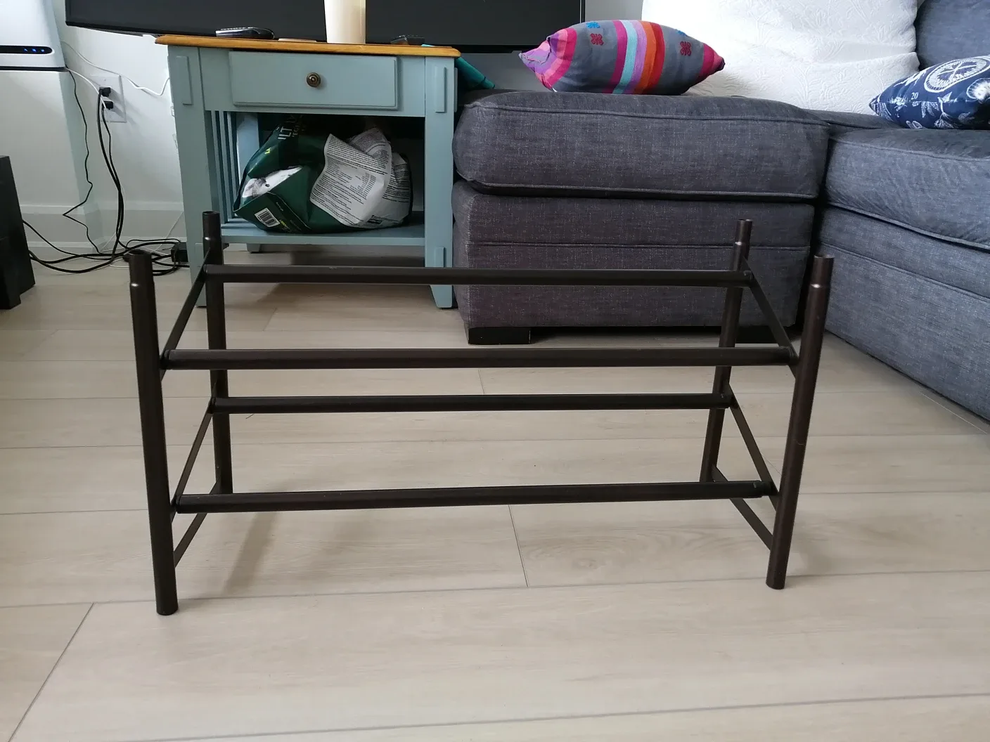 Adjustable Length Shoe Rack thumbnail