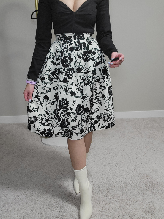 Floral Print Skirt - Black & White