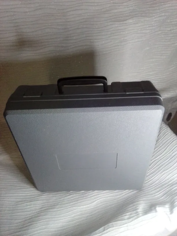 Drilling Tool Kit with Carrying Case image indicator(3)