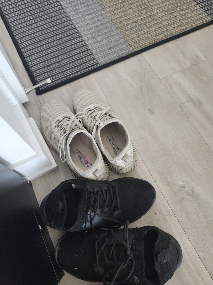Skechers & Vessi Shoes - #freecycle