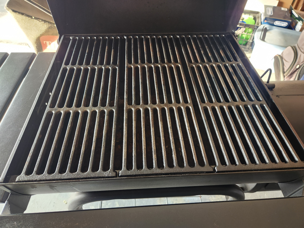Char-Griller Charcoal Grill and Smoker - photo 5