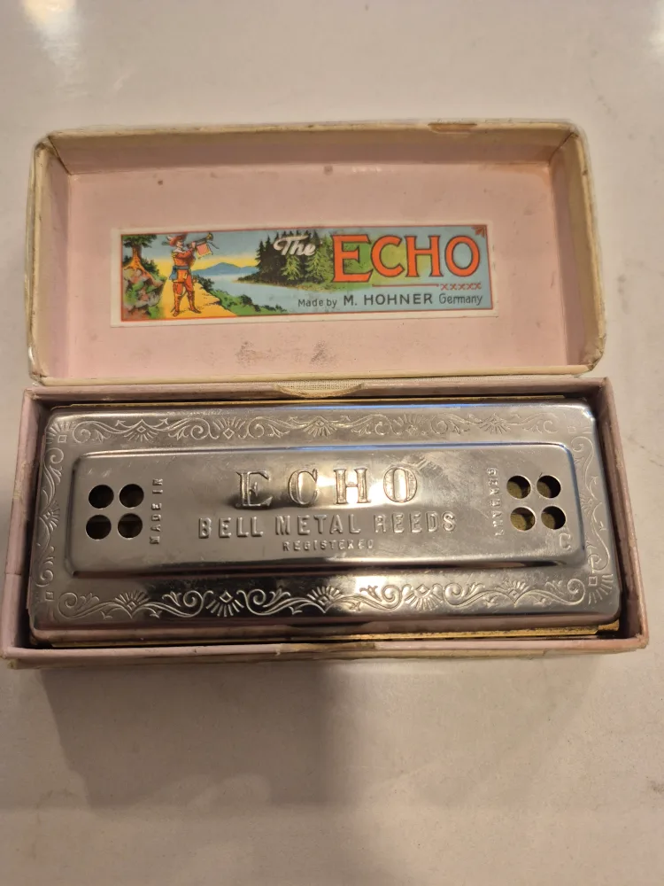 M. Hohner Echo Bell Metal Reeds Harmonica thumbnail
