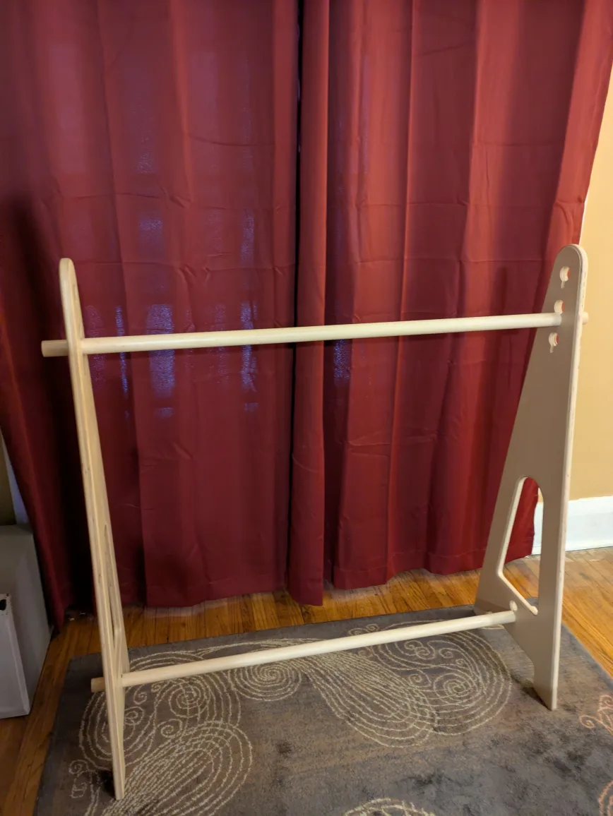 Wooden Ballet Barre image indicator(3)