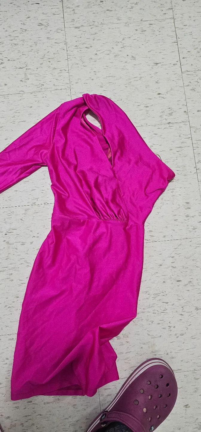 Hot Pink One-Shoulder Dress image indicator(3)