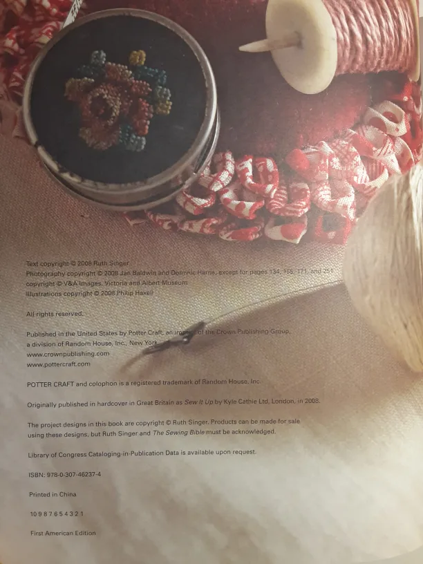 The Sewing Bible image indicator(2)