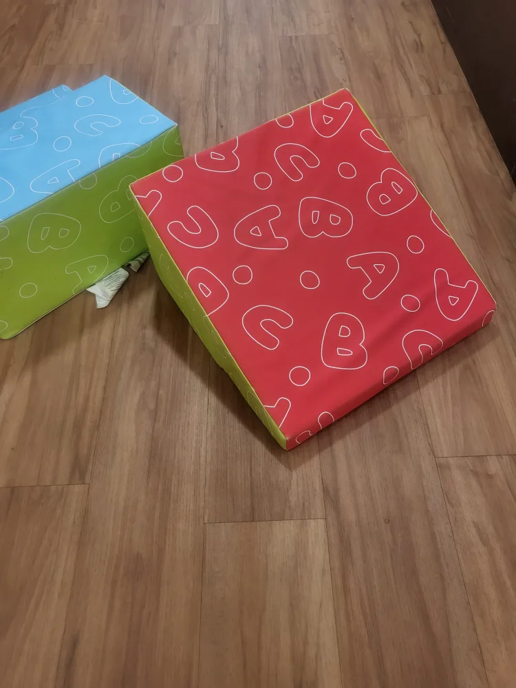 Foam ABC Climbing Blocks - Red, Blue, Green image indicator(3)