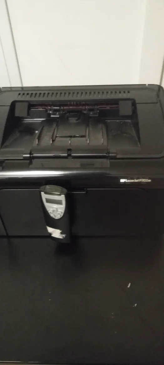 HP LaserJet P1102w Printer $20. thumbnail