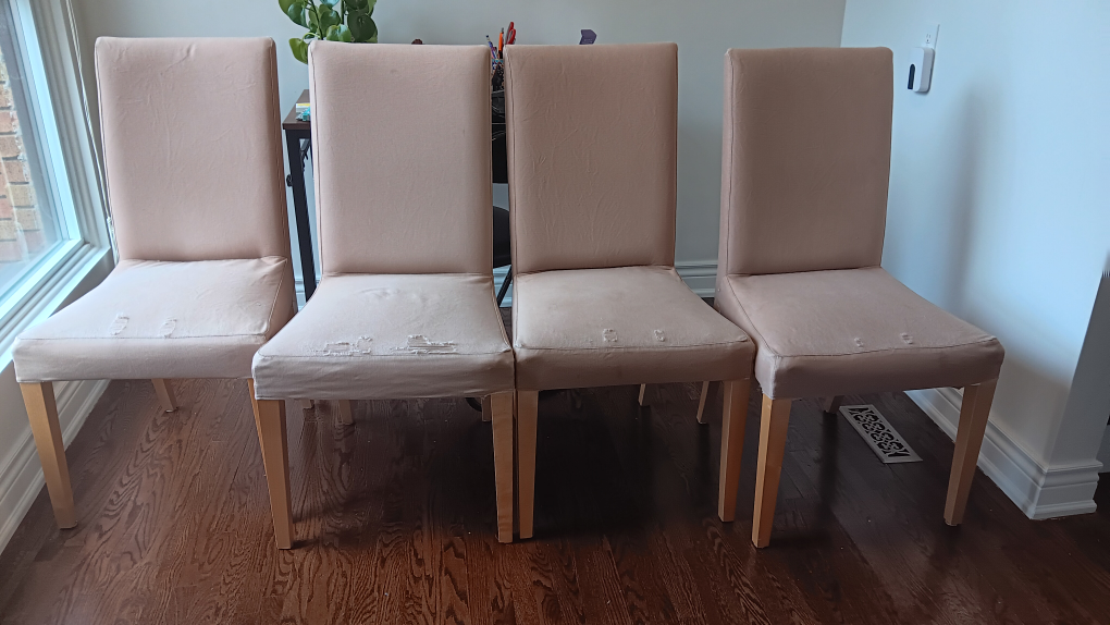 Set of 4 Dining Chairs - Free