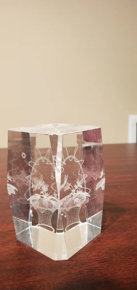 Crystal Glass Flower Basket image indicator(2)