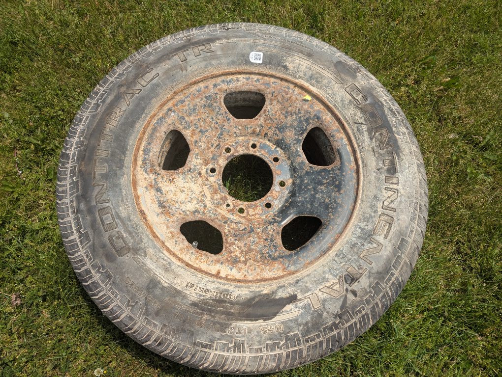 Ford F250SD spare tire on rim
