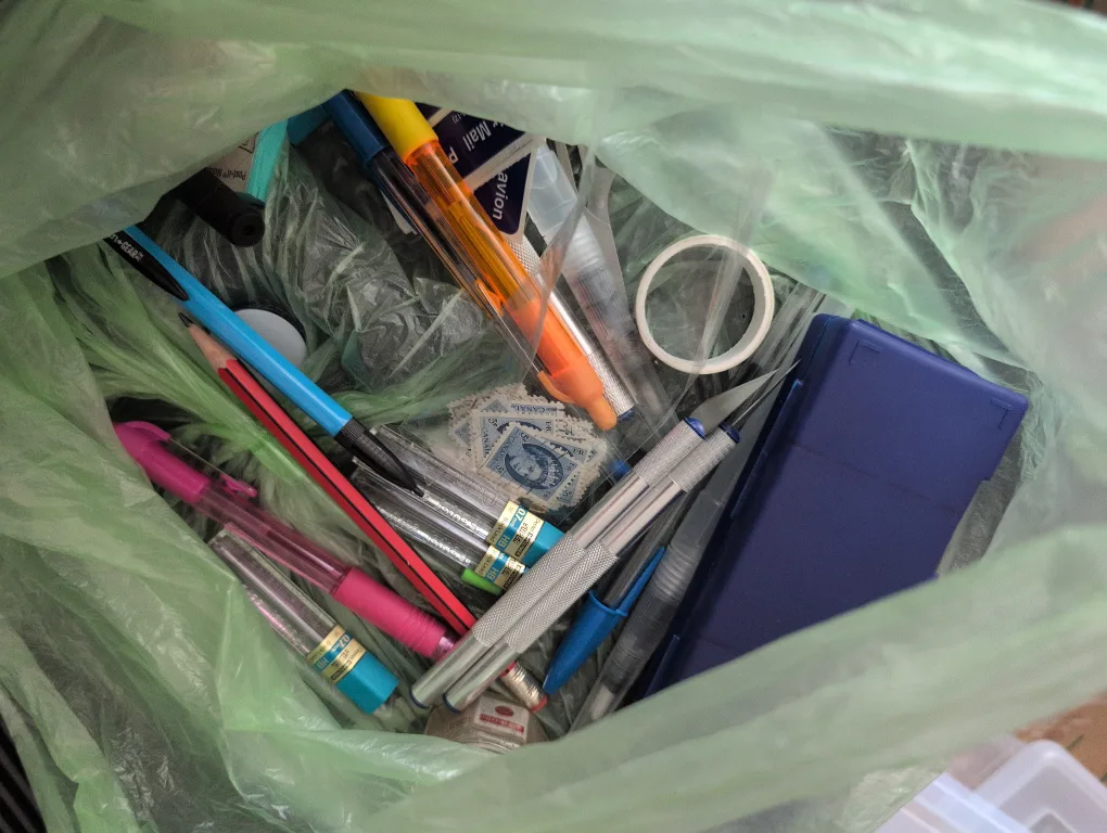 #freecycle Mixed Stationery Lot thumbnail