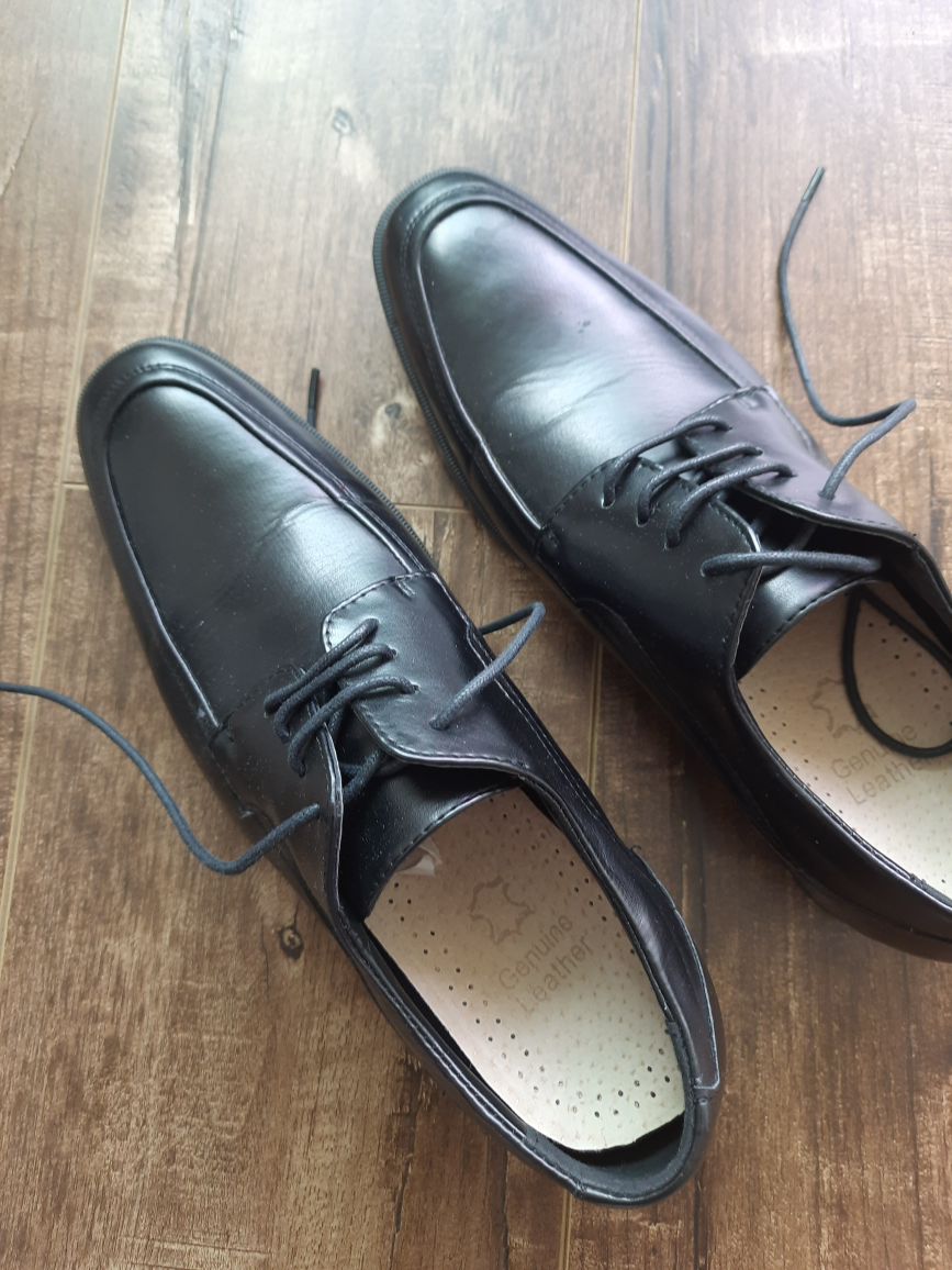 Black Dress Shoes - Size 40