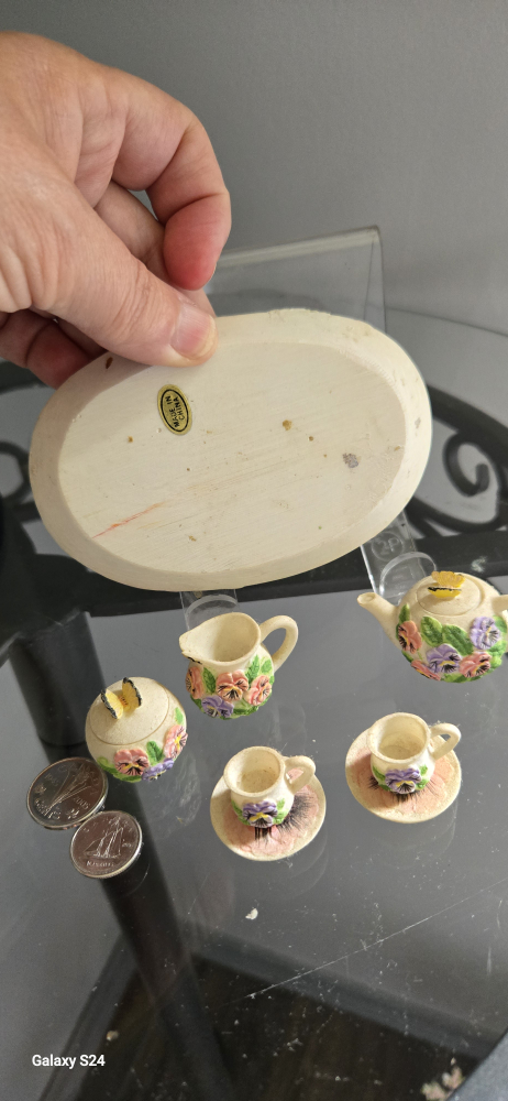 Miniature Floral Tea Set - photo 3