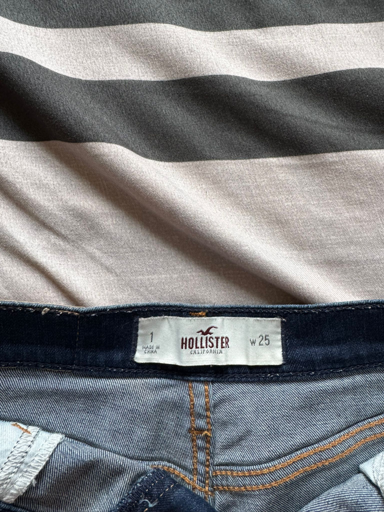 Hollister Denim Shorts - photo 2