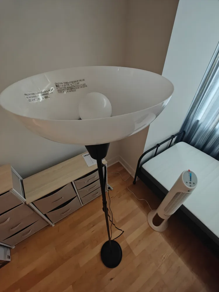 IKEA Floor Lamp - Black image indicator(3)