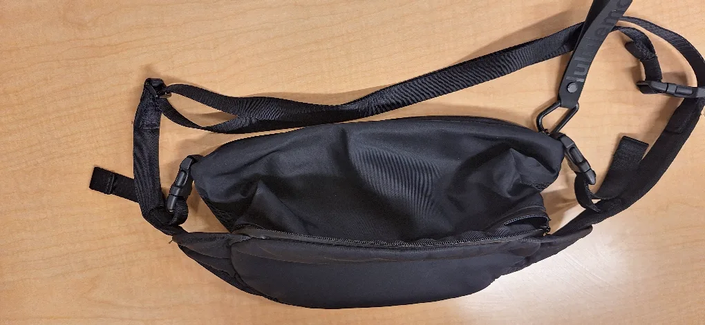 Lululemon All Hours Belt Bag image indicator(5)