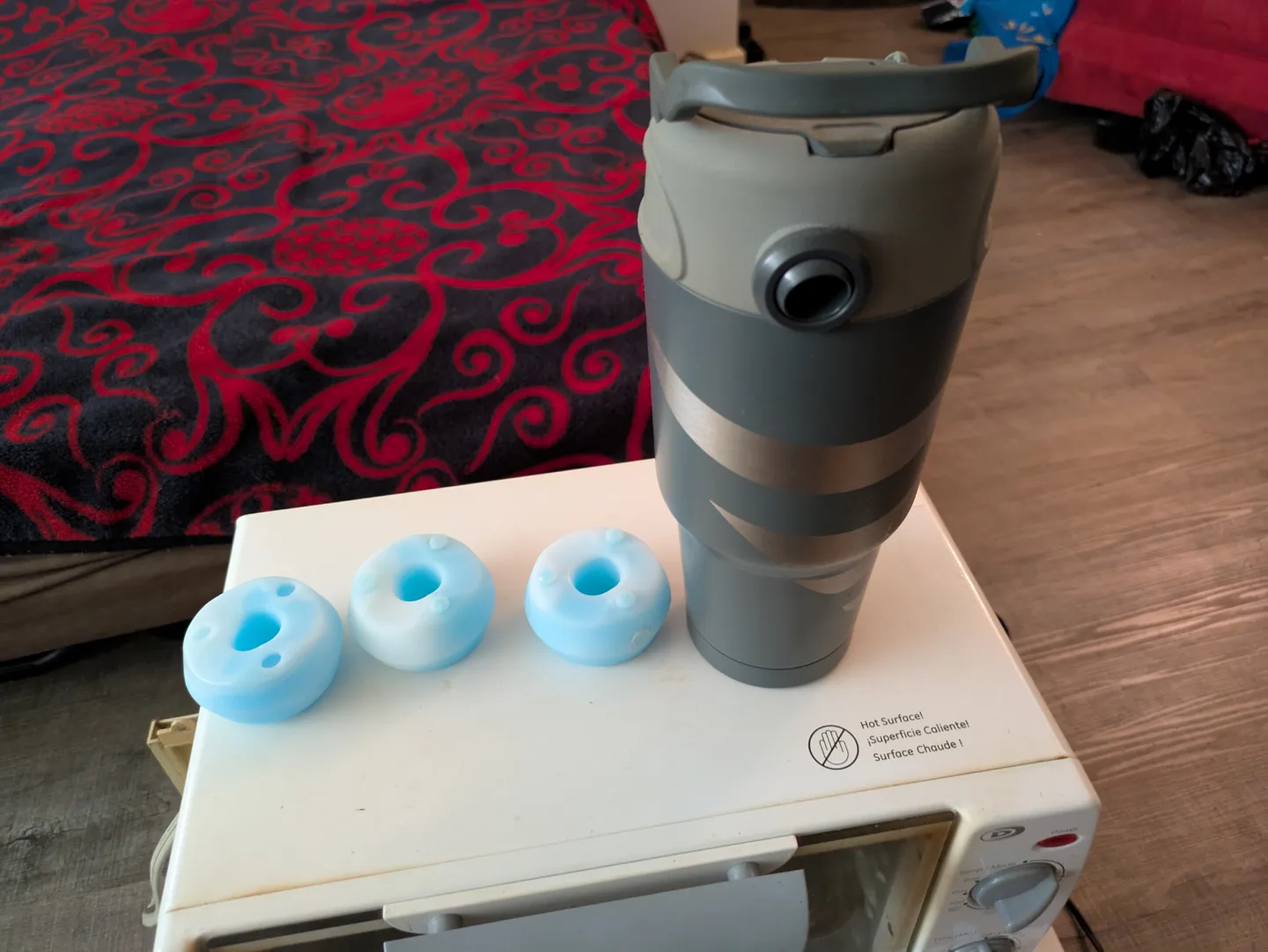 Sharper Image Breeze Blast Mini Air Conditioner image indicator(2)